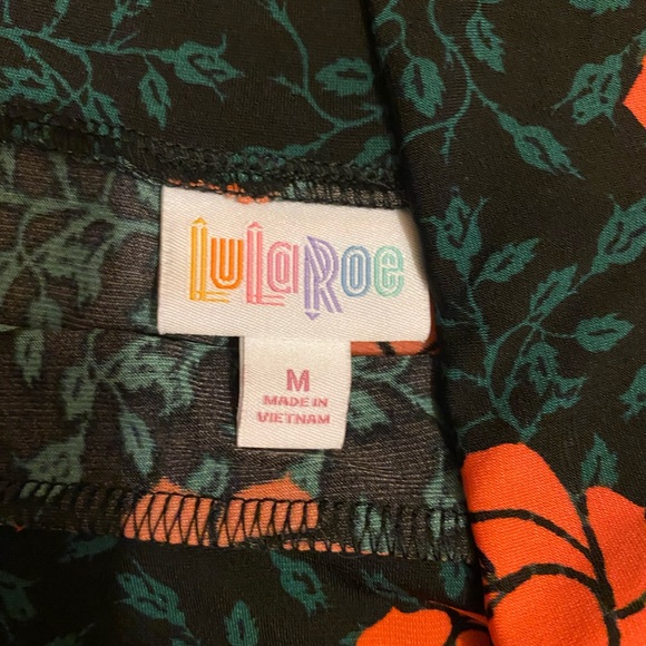 LuLaRoe Skirt - Picture 2 of 3